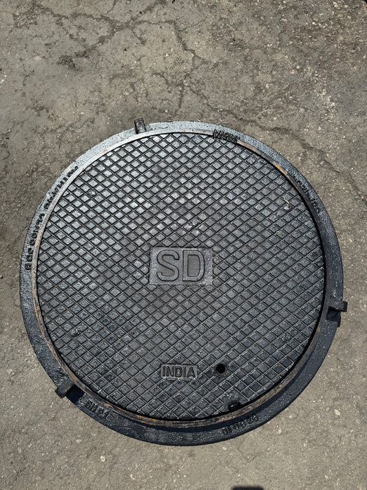 1254 24" Dia. Clear Opening Heavy Duty Manhole